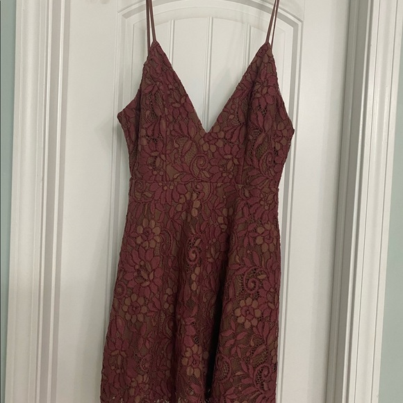 Pink/purple dress (Brand: NBD) Jonas dress - Picture 5 of 16